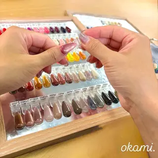 ネイル おかみねいる所属・津久井 美紅のネイルデザイン