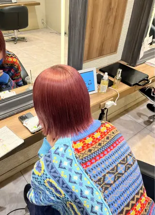 ショート ハイトーン／アレンジ 🩵NANAMIのヘアスタイル