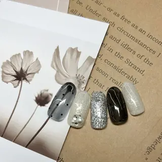 ネイル ⭐︎休業中の練習⭐︎ JNA認定講師髙橋のネイルデザイン