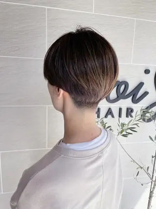 ショート カラー Roijir所属・roijir ロイジーのヘアスタイル