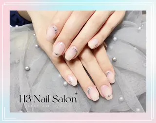 ミディアム H3 ネイル サロンのネイルデザイン