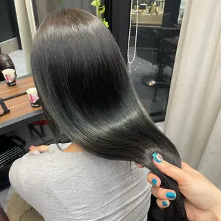 ロング カラー ヒマワリ/ 艶カラー/新宿のヘアスタイル