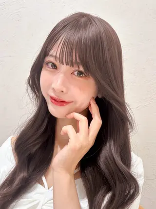 ロング ミディアムヘア Chifumiのヘアスタイル