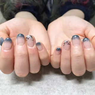 ネイル She by M【シーバイエム】パラジェル/ニュアンスネイル所属・She by M. Ryoukaのネイルデザイン