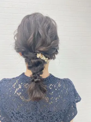 ミディアム ヘアアレンジ GRANLUSSO 〜グランルッソ駅前店所属・木口 嘉美のヘアスタイル