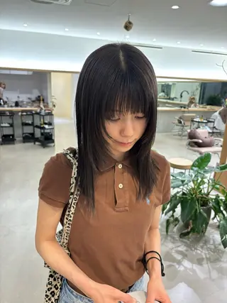 ミディアム 古畑 愛美のヘアスタイル