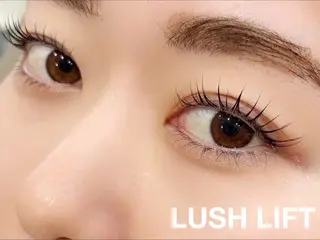 マツエク・マツパ eyelash Fiara by CYAN【フィアラバイシアン】所属・奥本 凜のマツエク・マツパデザイン