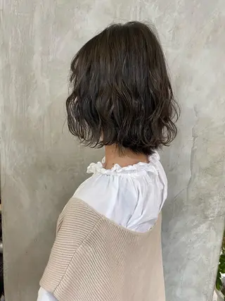 ミディアム カラー ヘアアレンジ 切りっぱなしボブ/ デザインカラー店長のヘアスタイル