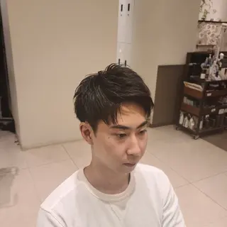 ショート MerryLand 日吉所属・中井 啓悟のヘアスタイル