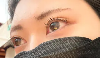 マツエク・マツパ GOSSIP所属・GOSSIP信国 瑞絵のヘアスタイル