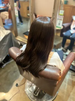 ロング カラー 髪質改善カラー ベージュ🤎YUMEのヘアスタイル