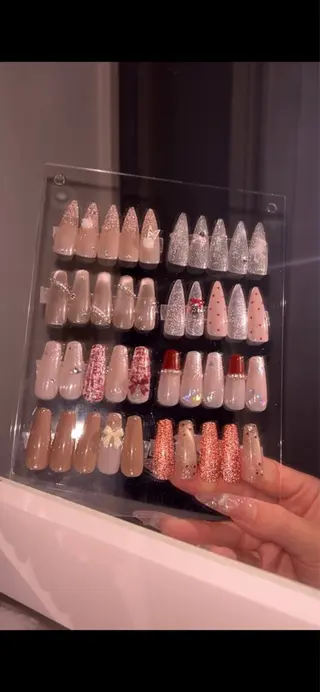 セミロング LBnail.sae /おえかきネイルのネイルデザイン