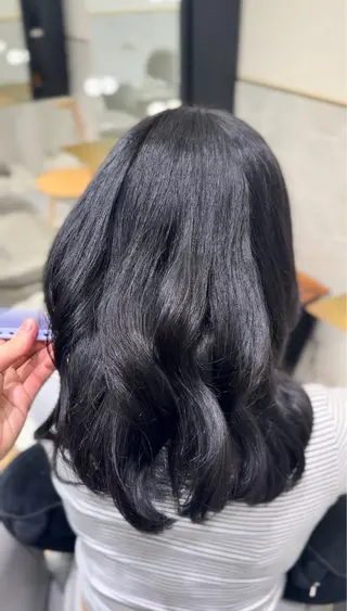 ミディアム カラー YUI 🤎 costesのヘアスタイル