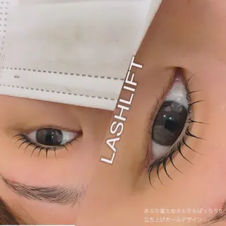 マツエク・マツパ SYV bypupe所属・💠 ayaka💠の眉毛・アイブロウイメージ