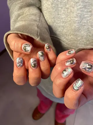 ネイル NICO nail　三軒茶屋店　ネイル＆アイラッシュ所属・oichan 𖦹°‧のネイルデザイン