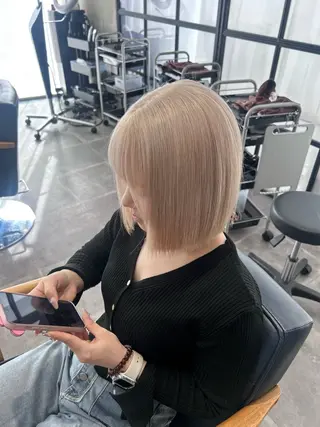 ショート カラー 韓国×髪質改善カラー 💎hinaのヘアスタイル