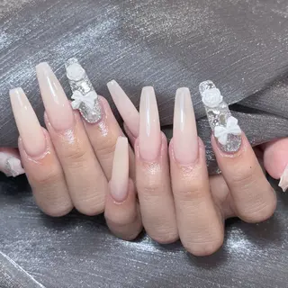 ネイル Hana 🎗のネイルデザイン