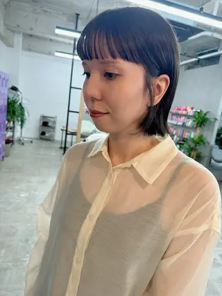 ショート 艶カラー🫧 MOMOYOのヘアスタイル