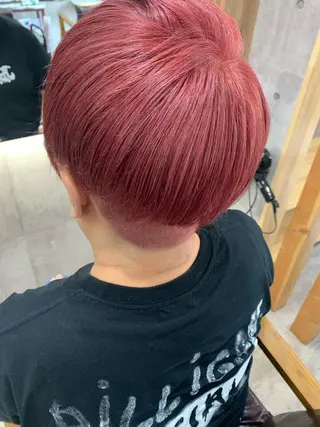 ショート カラー memento 斎藤大覚のヘアスタイル