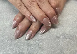 ネイル 二見 晴香のネイルデザイン