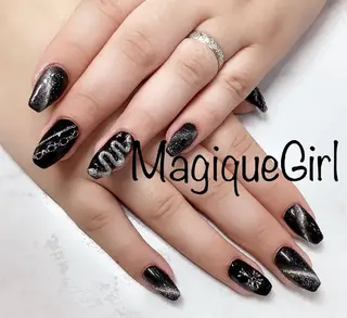 ネイル Magique Girlのネイルデザイン