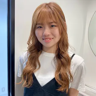 ロング カラー ❣️星野のあ❣️ 優しいダブルブリーチのヘアスタイル