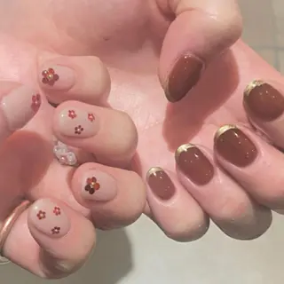 ネイル 友田 晴香のネイルデザイン