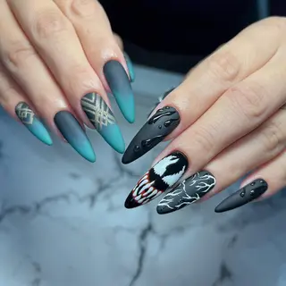 ネイル NEO Beauty Salon所属・𝐍𝐄𝐎 𝐉𝐔𝐑𝐈のネイルデザイン