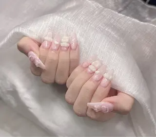 ネイル Lee アインのネイルデザイン