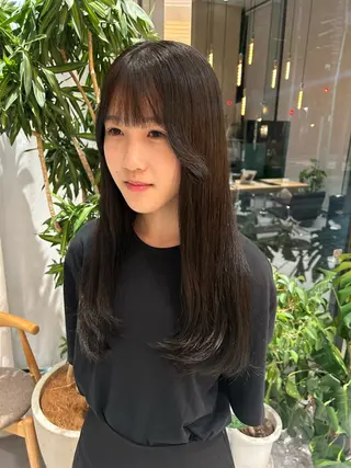 ロング 風香🪼レイヤー /透明感カラーのヘアスタイル