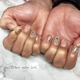 ネイル Hair salon Irie所属・與儀 知佳のネイルデザイン