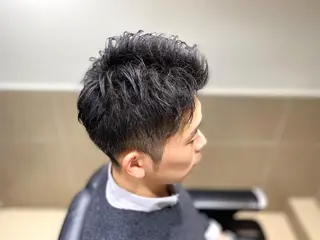 ミディアム メンズ HIRO GINZA 池袋東口店所属・林田 龍明のヘアスタイル