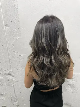 ロング カラー ヘアアレンジ 🎨カラー満足度 500%💫ヅル💫のヘアスタイル