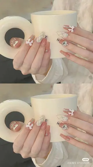 ネイル THE ONE栄店所属・Theone栄店 川原のネイルデザイン