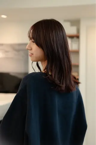 ミディアム CHIBA/マンツー マン/艶髪と透け感のヘアスタイル