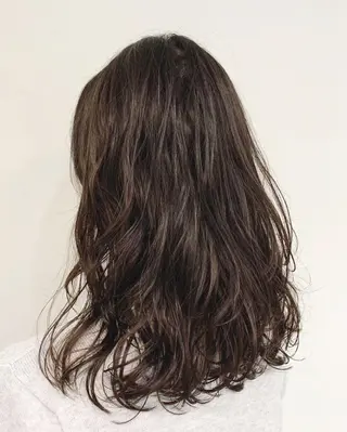 セミロング パーマ salon m ni サロンマーニ所属・久保田 一のヘアスタイル