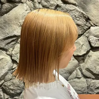 ショート カラー 🦖Maho🦖 ブリーチカラーのヘアスタイル