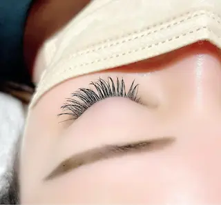 マツエク・マツパ トータルビューティー アイリーのマツエク・マツパデザイン