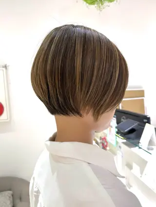 ショート 吉水 彩乃 /ボブ/透明感カラーのヘアスタイル