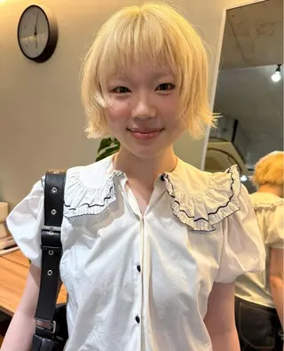 ショート カラー 金髙 日優のヘアスタイル