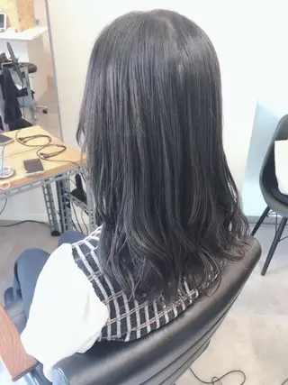 セミロング カラー OFF YUYAのヘアスタイル