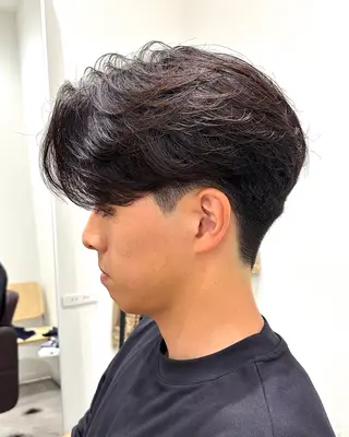 メンズ kalm所属・横浜/センターパート /takumiのヘアスタイル