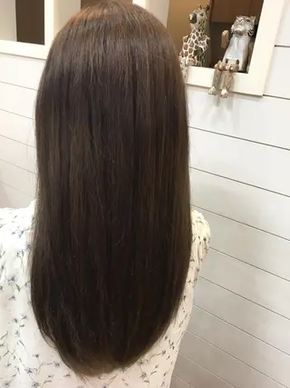 ロング 丸山 亜加理のヘアスタイル