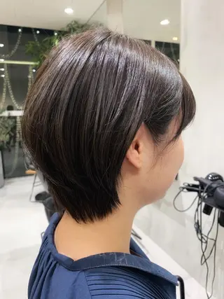 ショート カラー 飯塚 昇太のヘアスタイル