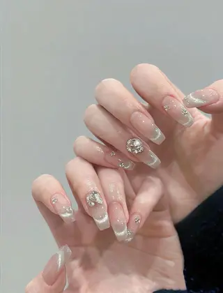 ネイル MIHANA LILYのネイルデザイン