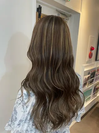 セミロング カラー La fith hair charme所属・NOA🖤 / Shibuyaのヘアスタイル