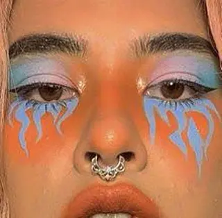 パーマ eyelash cornなつみのマツエク・マツパデザイン