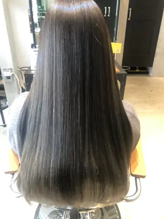 ロング カラー 【髪質改善職人】 岡田成義のヘアスタイル