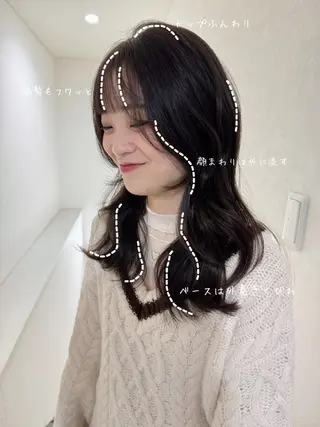 ロング SOAR所属・【髪質改善・コテ巻き パーマ】　長浜千紘のヘアスタイル