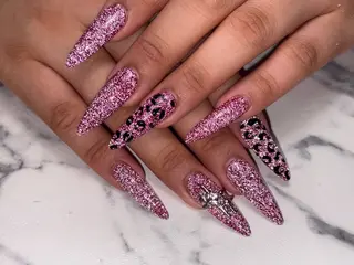 ネイル Sunny Bunnのネイルデザイン